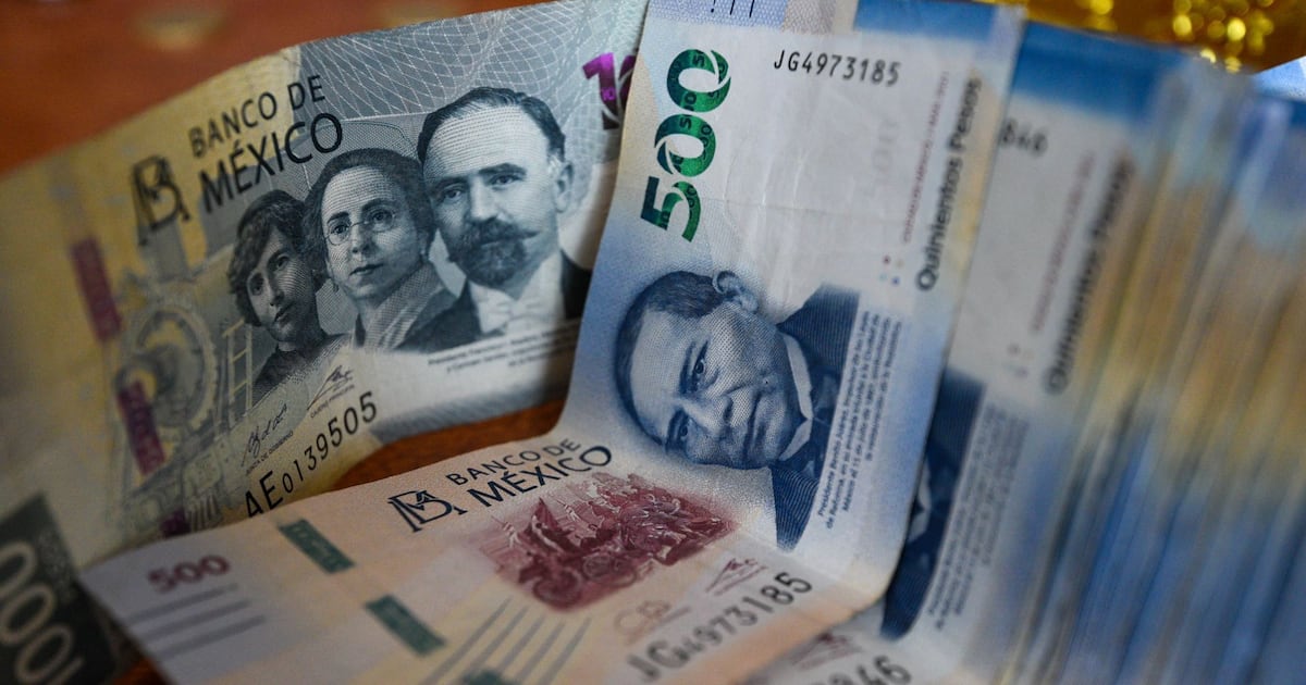 Gobierno pone freno al gasto; ejerce 351 mil mdp menos de lo programado entre enero y abril