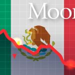 Moody’s baja nota crediticia a México por debilidad fiscal