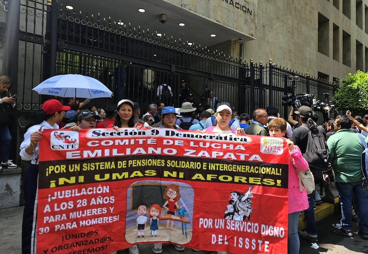 CNTE rechaza propuesta del Gobierno y expande protestas