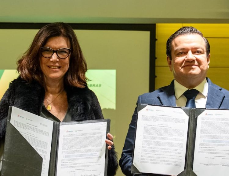 Petrobras se expande a México: Firma acuerdo con Pemex para explorar el Golfo y elevar producción