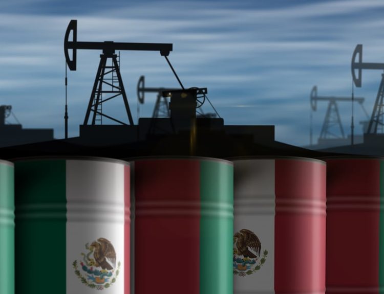 Petróleo mexicano cae a 73.05 dólares y se ubica por debajo de lo estimado por Hacienda para 2026